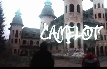 Toczek Bzyku Camelot