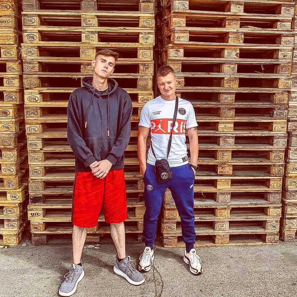 Młody M Olson Straż Nocna FollowRap