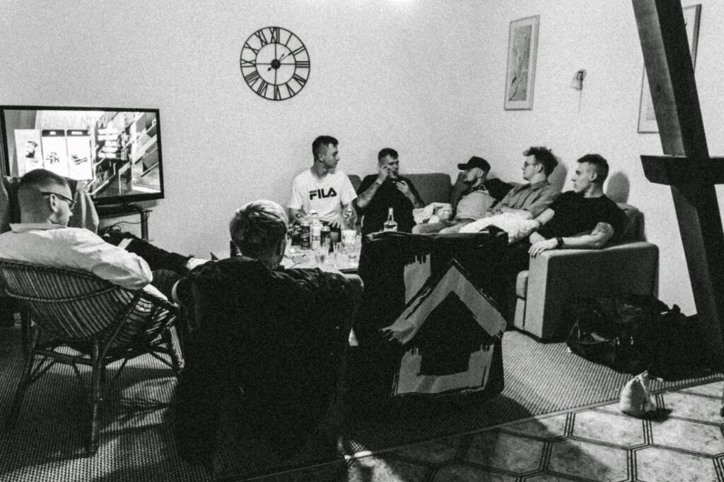 Wywiad z Szymim Szymsem OsaKą Dziunym Indahouse FollowRap