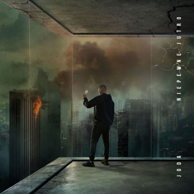 Joda niepewne jutro okładka