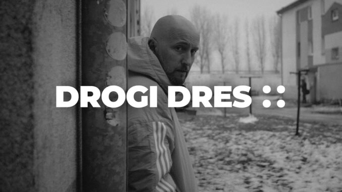 małpa drogi dres