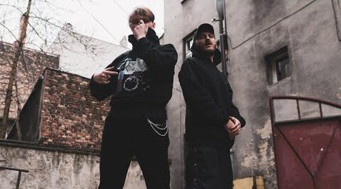 karol krupiak kartky in the air